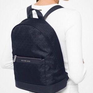 NWOT MICHAEL Kors Morgan MK Signature MD Backpack Admiral Blue/Saffiano